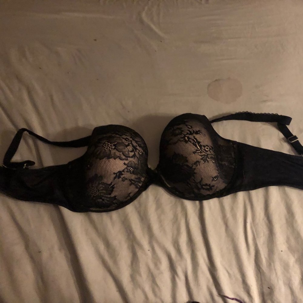 Viicttoriia's Secret Black Lace Bra   36DD